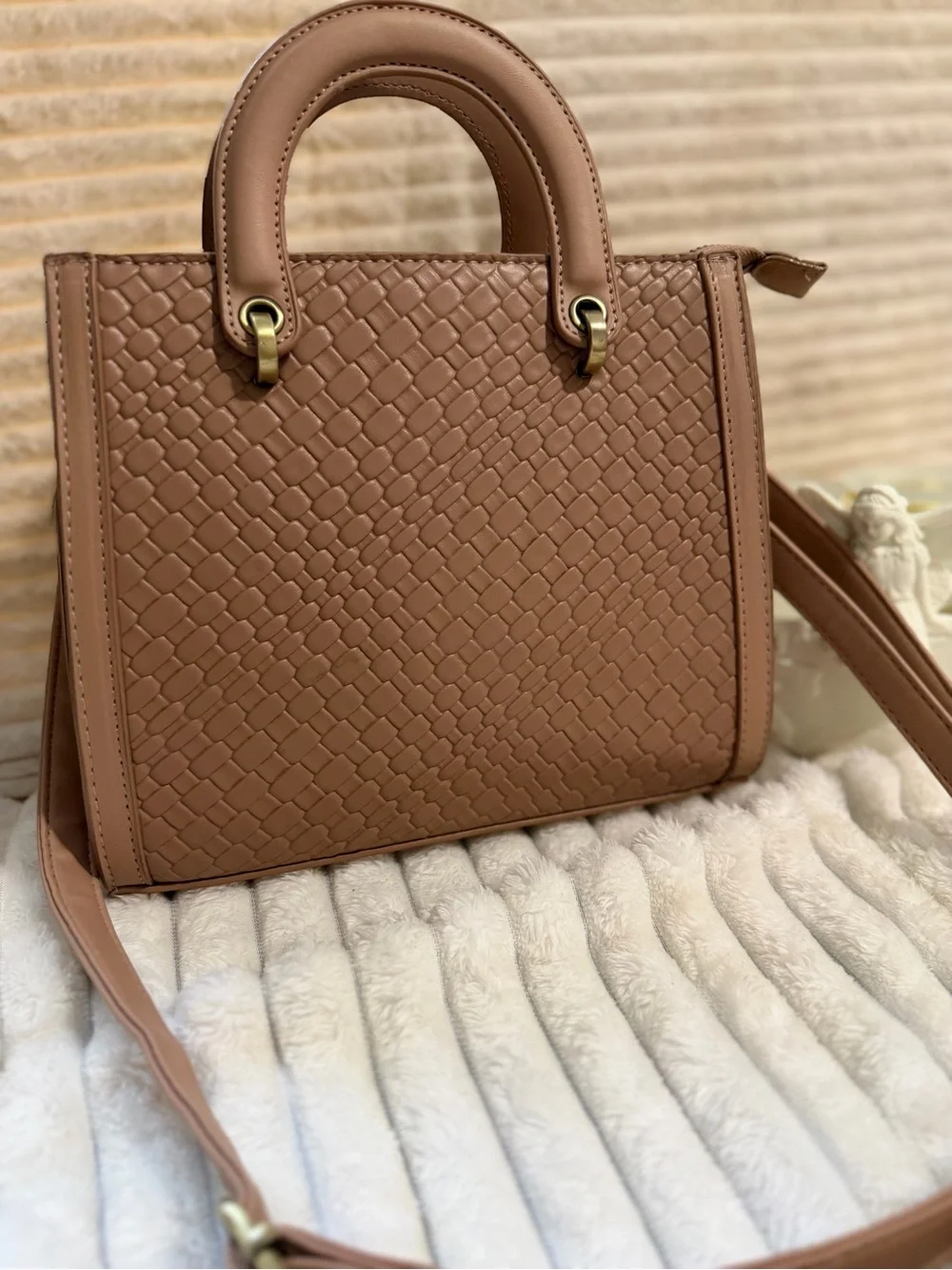 Classic Woven-Texture Tote Bag in Light Brown